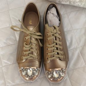 Baldi London sneakers with rhinestones size 8